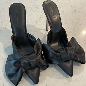 House Of CB Bow Heels